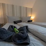 Gaestehaus Sulsdorf - Adults Only Pensionat